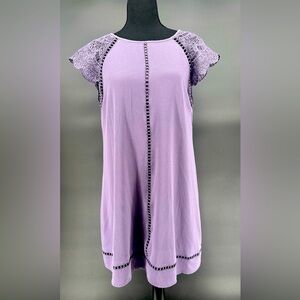 #88- Francesca's Womens Size M Purple Lined Riley Lace Sleeve Dress